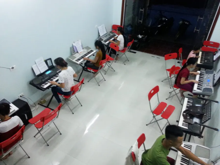 Trung Tâm Âm Nhạc Huy Thanh Music