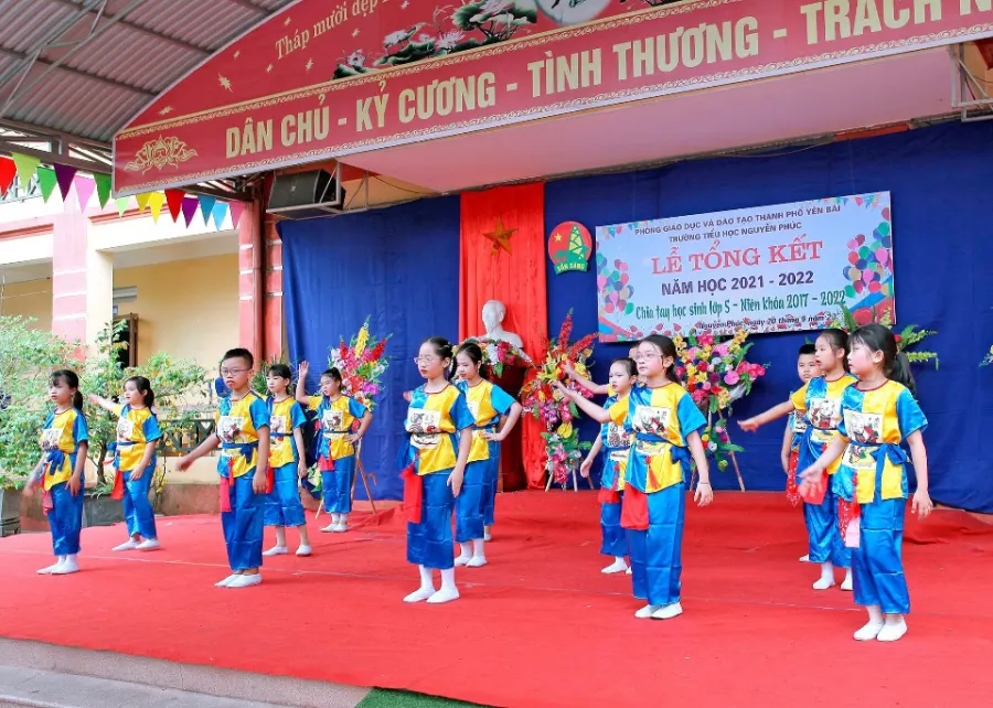 Trường Tiểu Học Nguyễn Phúc