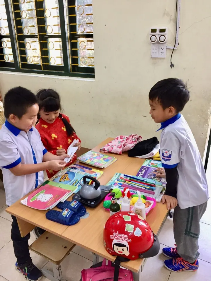 Trường Tiểu Học Phùng Chí Kiên