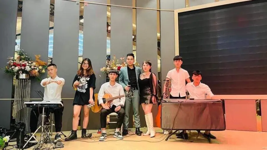 Trung Tâm Âm Nhạc P - Music Mê Linh