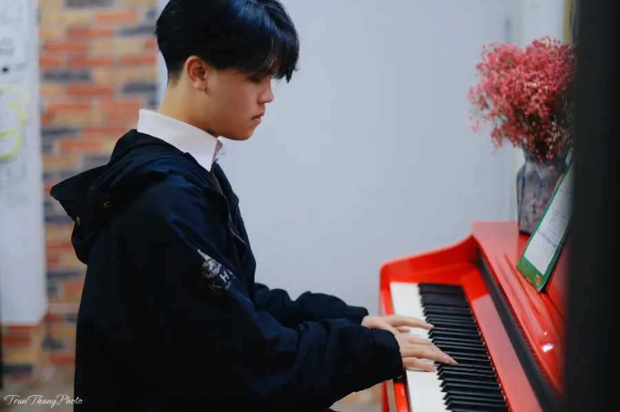 Trung Tâm Âm Nhạc P - Music Mê Linh