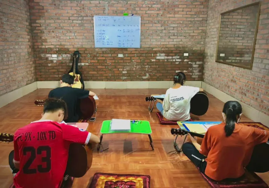 Trung Tâm Đào Tạo Âm Nhạc Chuyên Nghiệp