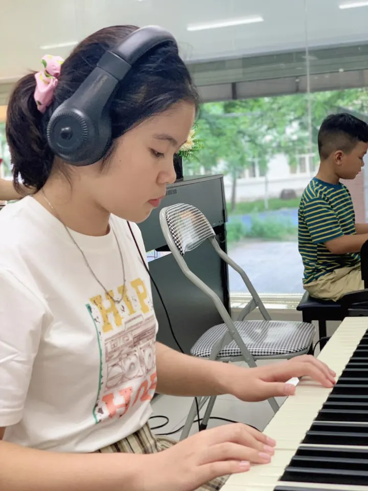 Trung Tâm Nghệ Thuật Romantic