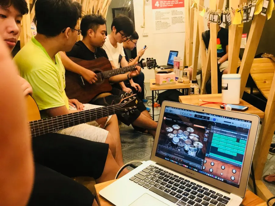 Trung Tâm Nghệ Thuật Guitara