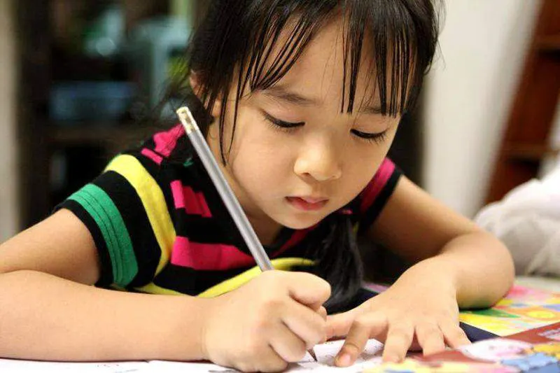 Trung Tâm Luyện Chữ Đẹp Nét Việt