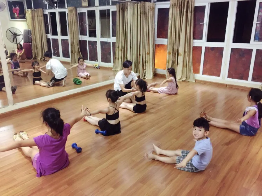 Trung Tâm Đào Tạo Nghệ Thuật Sonic Dance Center