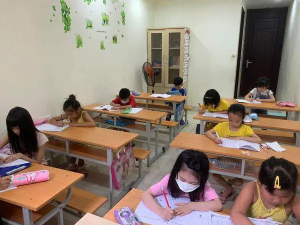 Trung Tâm Luyện Chữ Đẹp Thùy Vân
