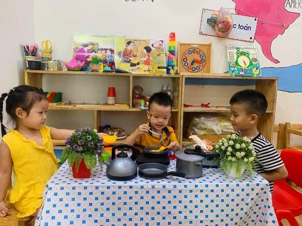 Trường Mầm Non Sơn Ca (Lark Montessori  School)