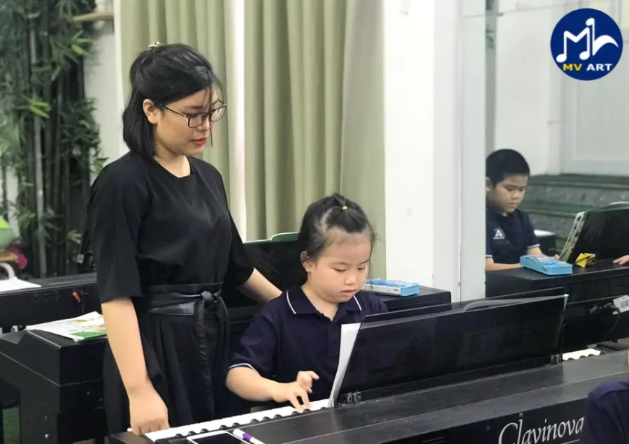Trung Tâm Nghệ Thuật MV