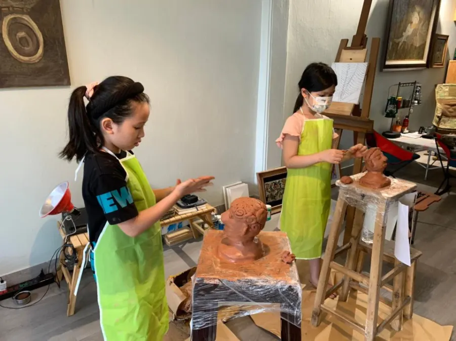 Trung Tâm Âm Nhạc Và Mỹ Thuật Cho Trẻ Em Hands
