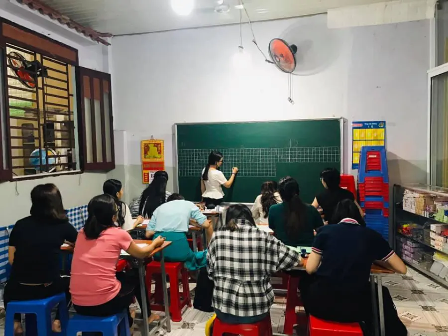 Trung Tâm Luyện Chữ Đẹp Hoài Phương