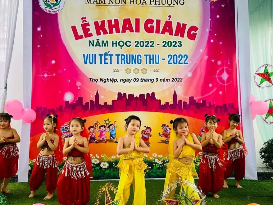 Trường Mầm Non Hoa Phượng