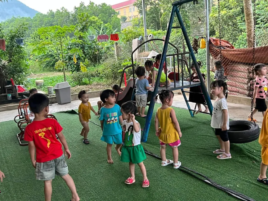 Trường Mầm Non Huyền Linh
