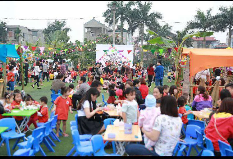 Trường Mầm Non Hoa Sữa
