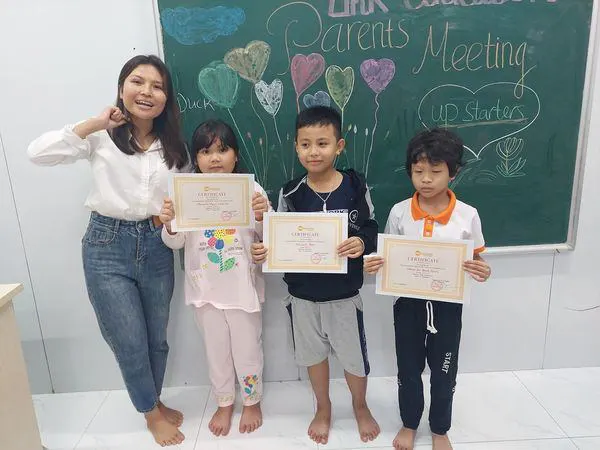Trung Tâm Ngoại Ngữ Link Education