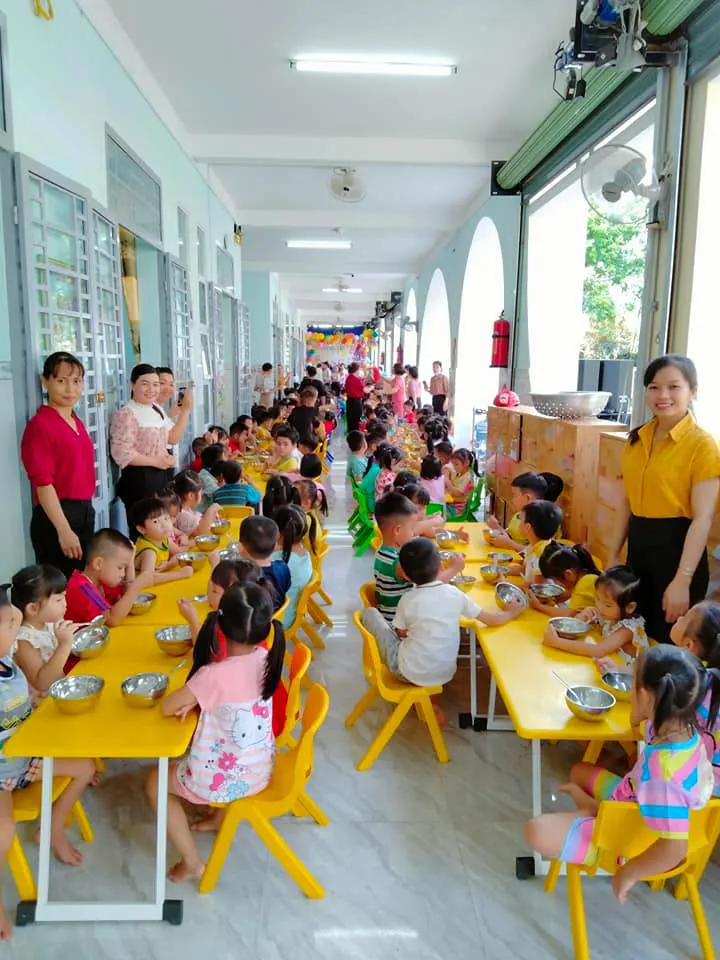 Trường Mầm Non Hoa Mai