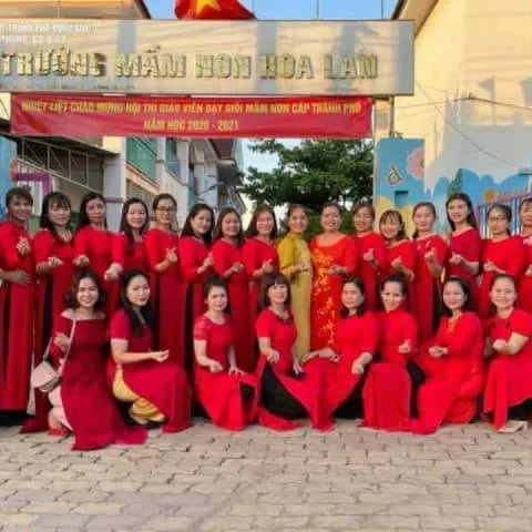 Trường Mầm Non Hoa Lan