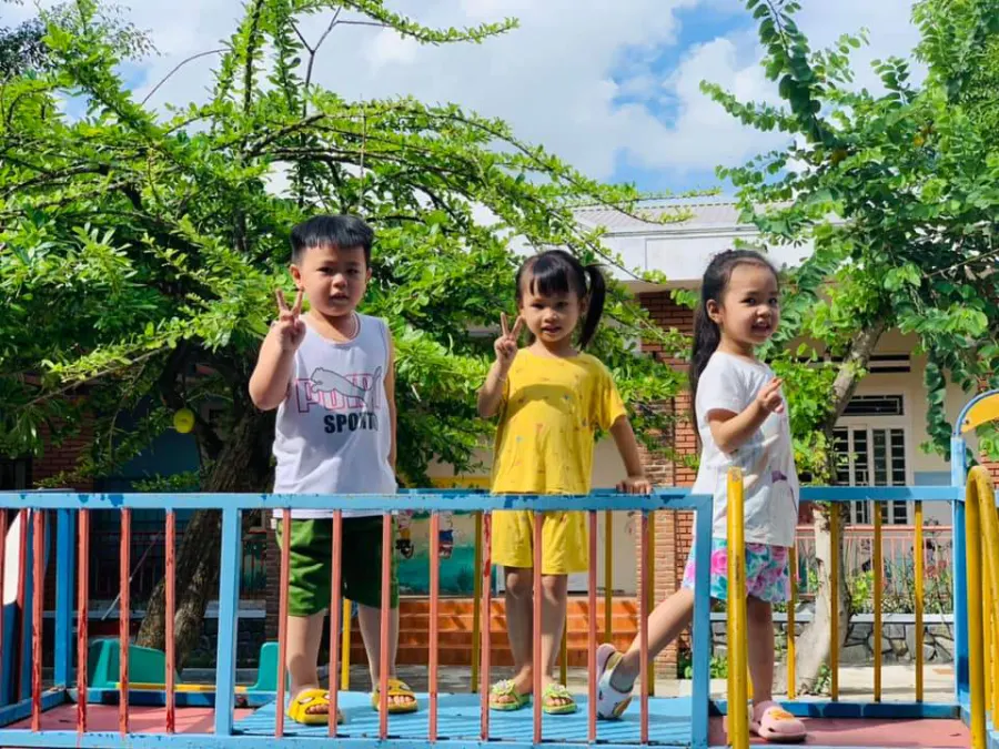 Trường Mầm Non Hoa Sen