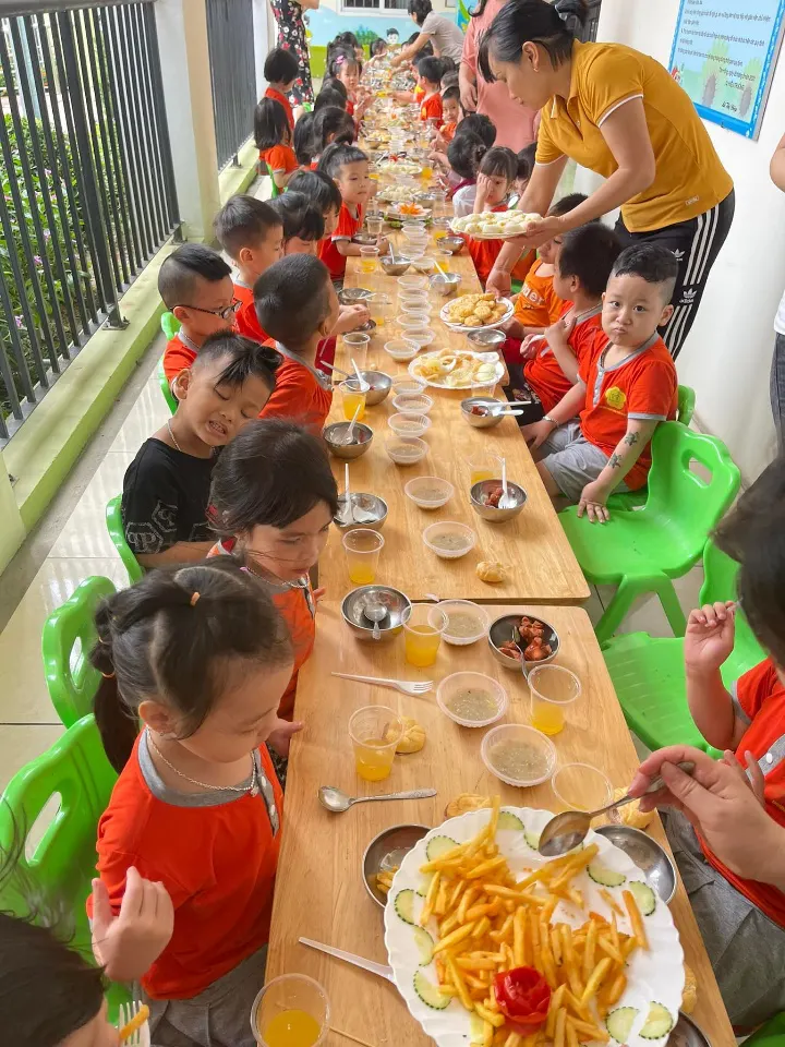 Trường Mầm non Tân Hồng