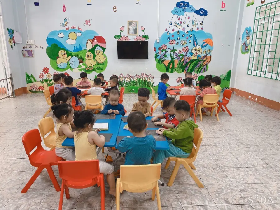 Trường Mầm Non Hoa Lan
