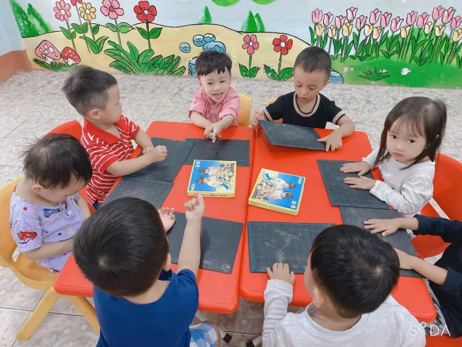 Trường Mầm Non Hoa Lan