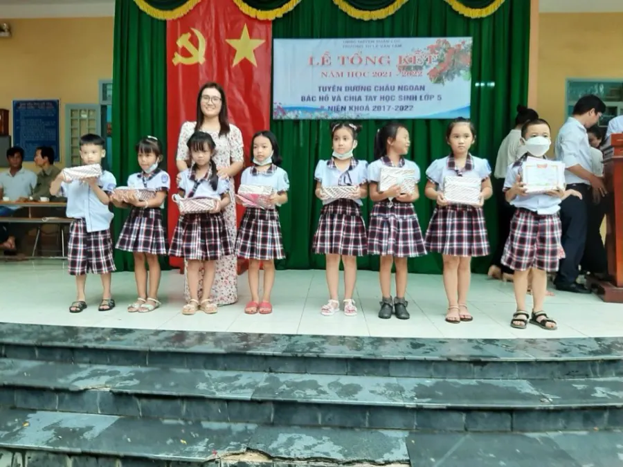Trường Tiểu Học Lê Văn Tám