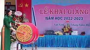 Trường tiểu học Vạn Ninh
