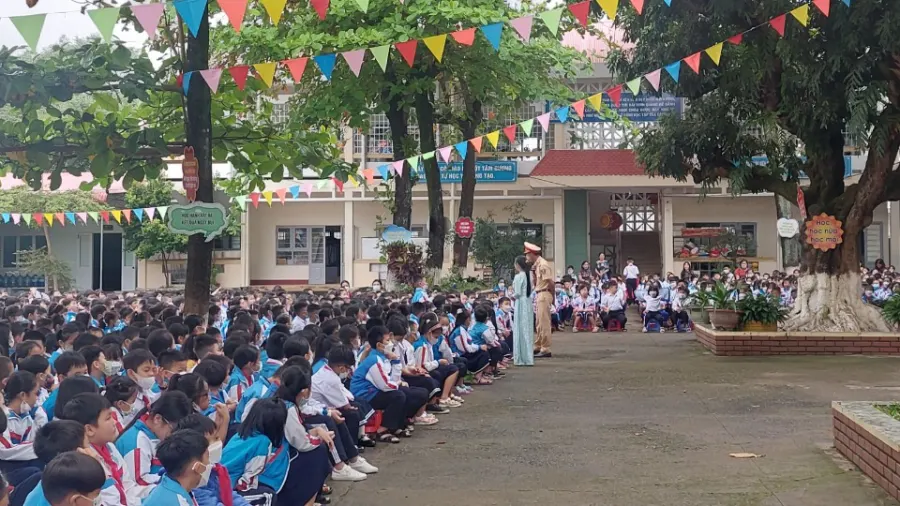 Trường Tiểu Học Lê Hồng Phong