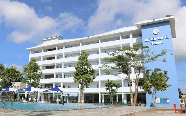 Trường Tiểu Học Và THCS Nguyễn Khuyến