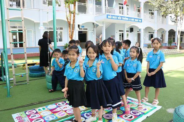 Trường Tiểu Học Và THCS Nguyễn Khuyến