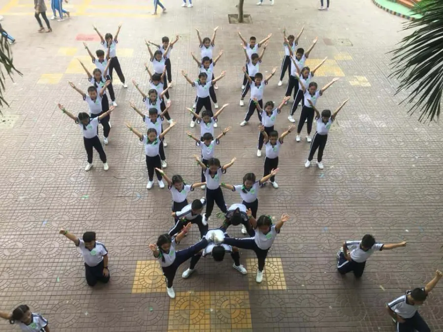 Trường Tiểu Học Lê Hồng Phong