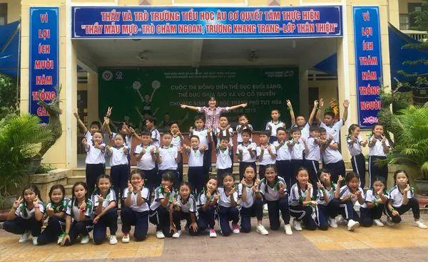 Trường Tiểu Học Lê Hồng Phong