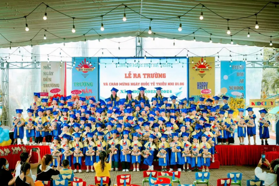 Trường Mầm Non Bá Thiên