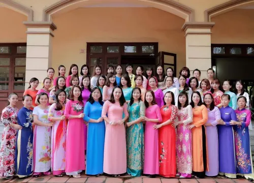 Trường mầm non Nắng Hồng