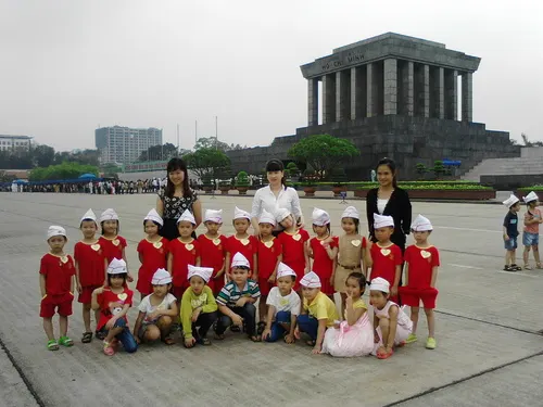 Trường mầm non Vân Nội