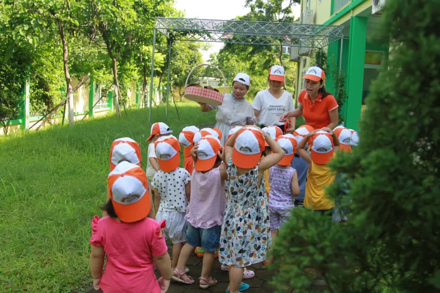 Trường mầm non Lômônôxốp