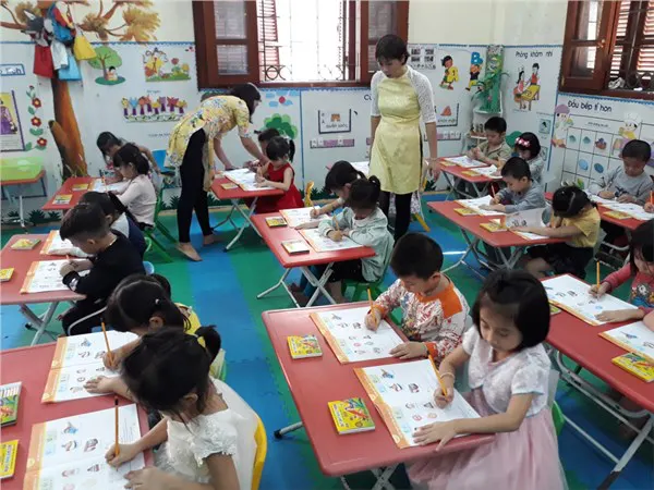 Trường mầm non Hoa Phượng
