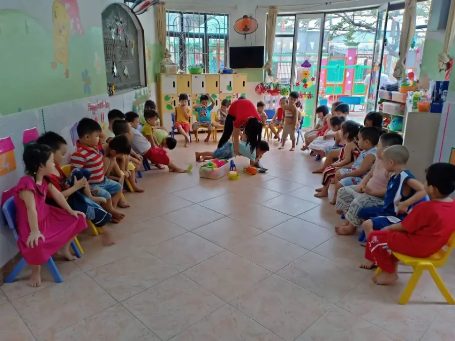 Mầm Non Sắc Màu