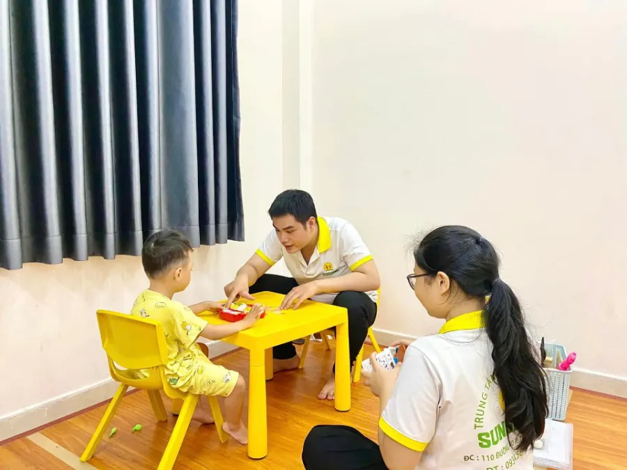 Trung Tâm Can Thiệp Sớm Sunshine - Tân Qui Đông, Quận 7