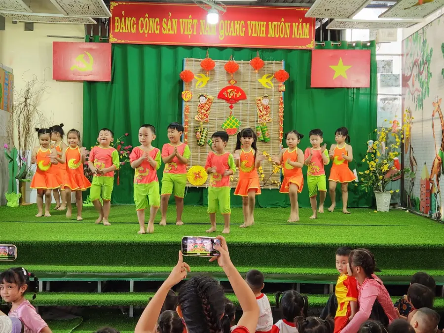 Mầm Non Việt Anh