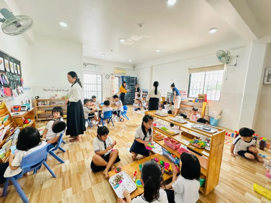 Mầm Non Kidscity Montessori