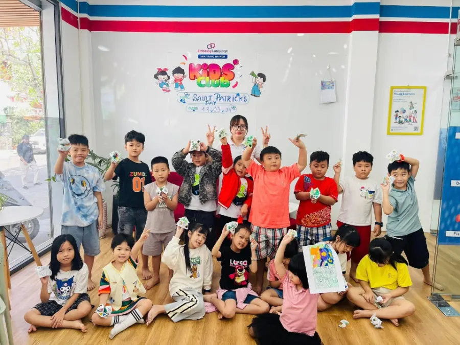 Trung tâm Ngoại ngữ Embassy ( Embassy Language ) - Ba Ngòi