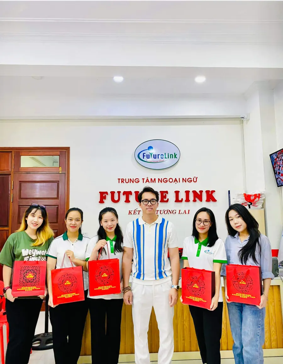 Trung tâm ngoại ngữ Future Link - Vĩnh Trại, Lạng Sơn