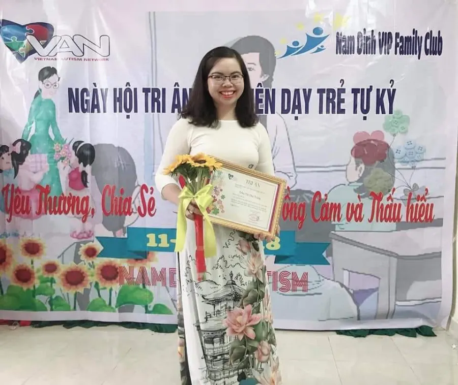 Lớp can thiệp sớm Vành Khuyên Nhỏ