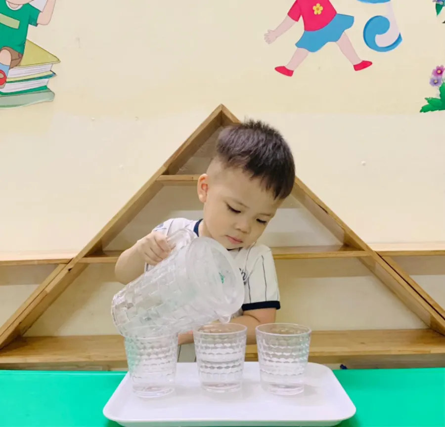 Mầm non Đồng Hồ Tích Tắc