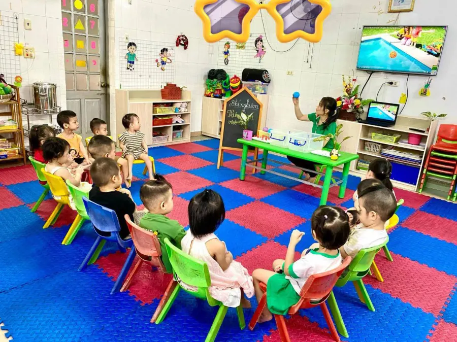 Mầm Non tư thục Nắng Hồng