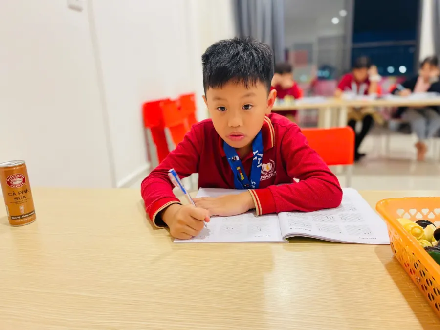 Câu lạc bộ cờ vua Olympia Chess - KĐT Ecopark