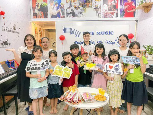 Trung Tâm Âm Nhạc Life Music