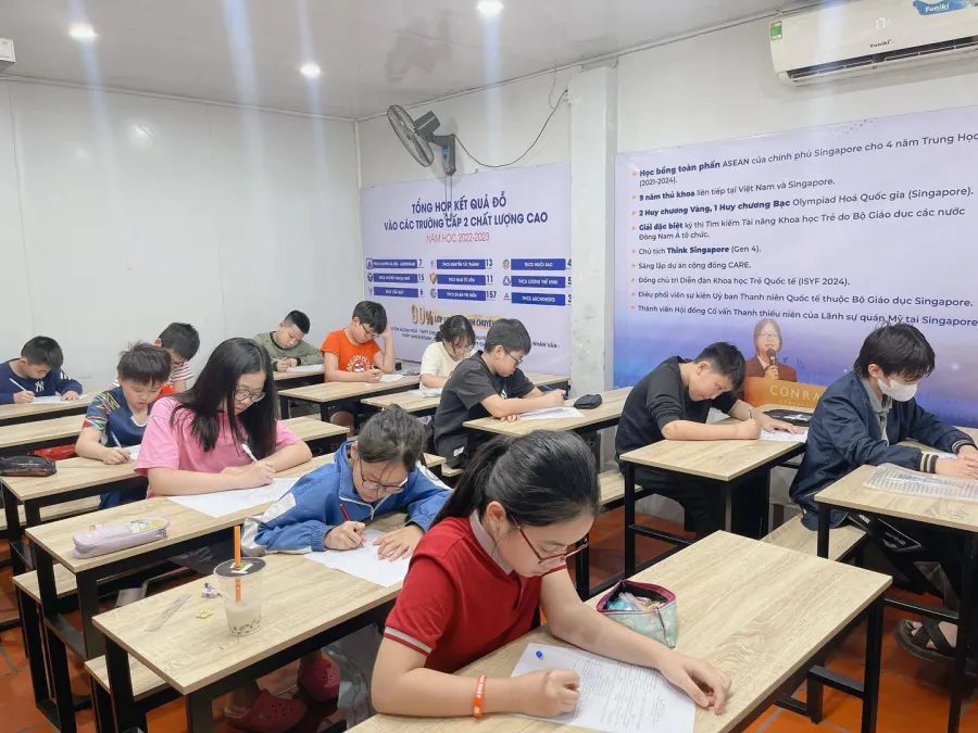 Câu lạc bộ Giáo dục Trí Tuệ Việt