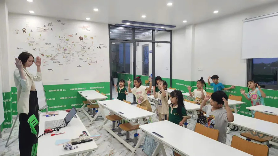 Trung tâm Ngoại Ngữ Cần Giờ (ECG) CS2